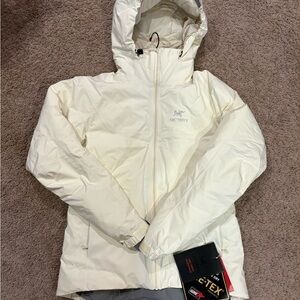 Arc'teryx Women's Off-White Ski Jacket